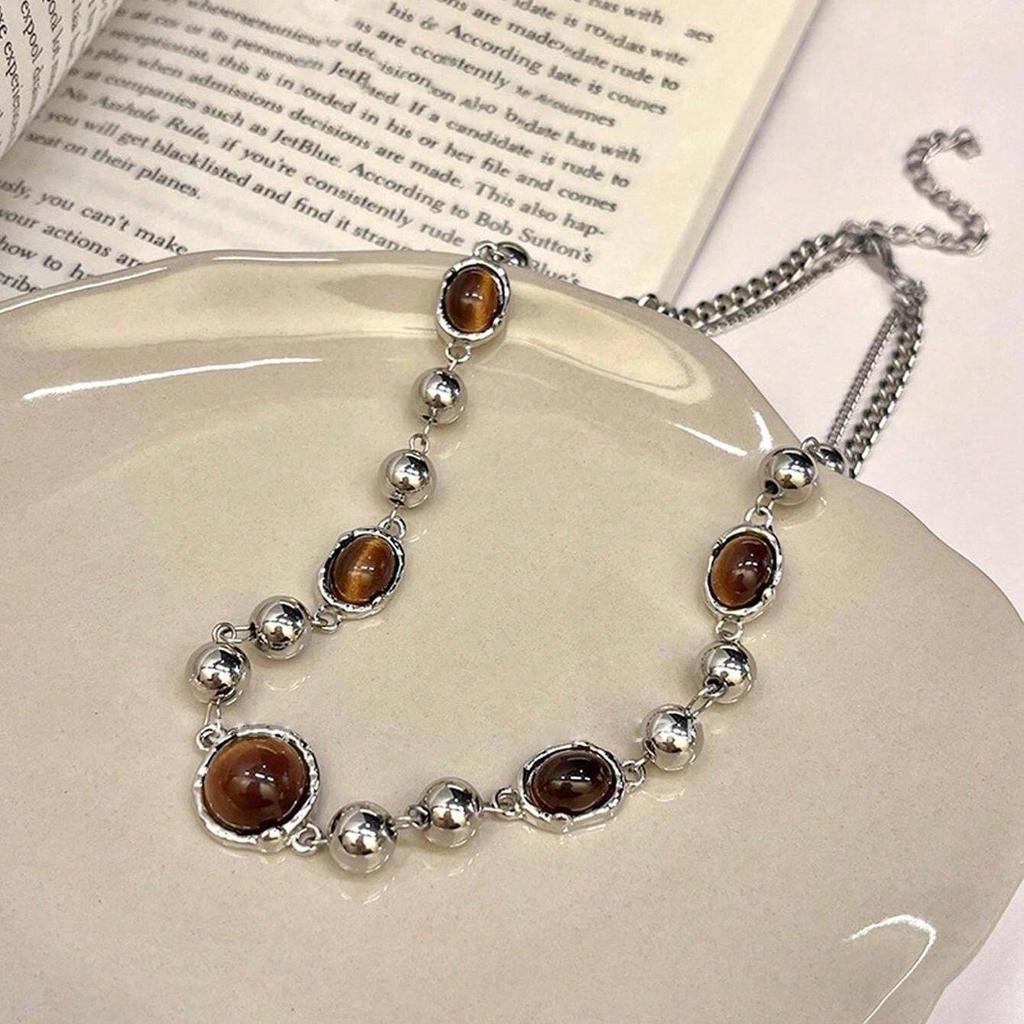 1pc Fashion Vintage Sphere Titanium Steel Chain Necklace, Luxurious Minimalist Brown Resin Titanium Steel Bead Choker Necklace For Women