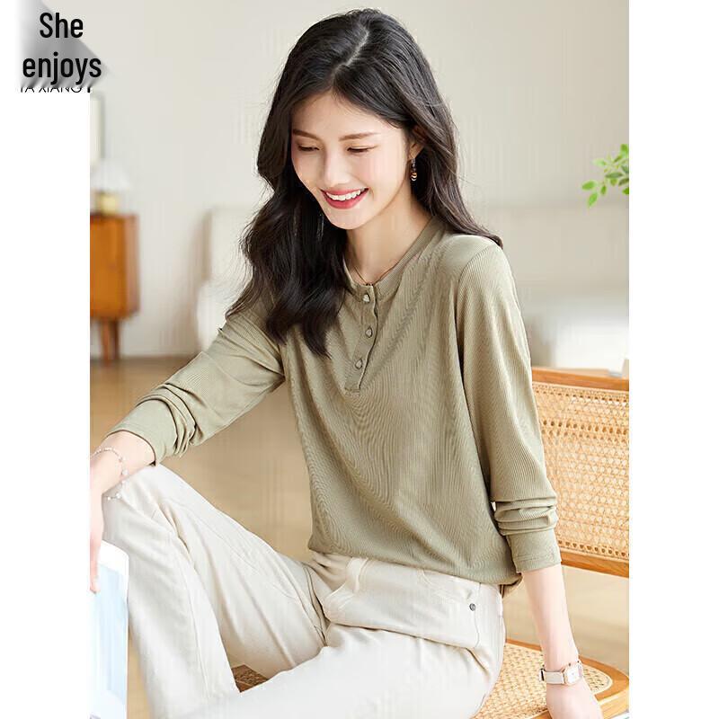

Women s Round Neck Long-Sleeve T-shirt M