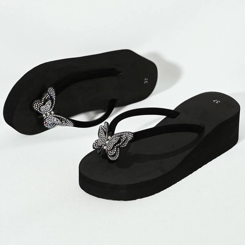 Fashion Fashion Crystal Butterfly Flip Flops Women 2025 Summer Wedges Clip Toe Beach Sandals Woman Lightweight Thick Bottom Slippers 42