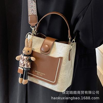 Handtasche Damen 2025 neue trendige Herbst- und Winter beliebte Mode Umhängetasche High-End Pendler Messenger Beuteltasche