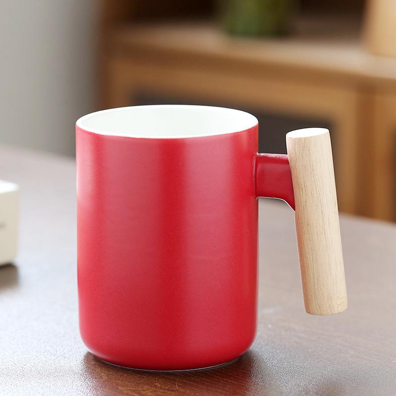 Tazza Creativa Ceramica Retrò Manico in Legno Tazza da Caffè per Ufficio Tazza d'Acqua Souvenir Evento di Apertura