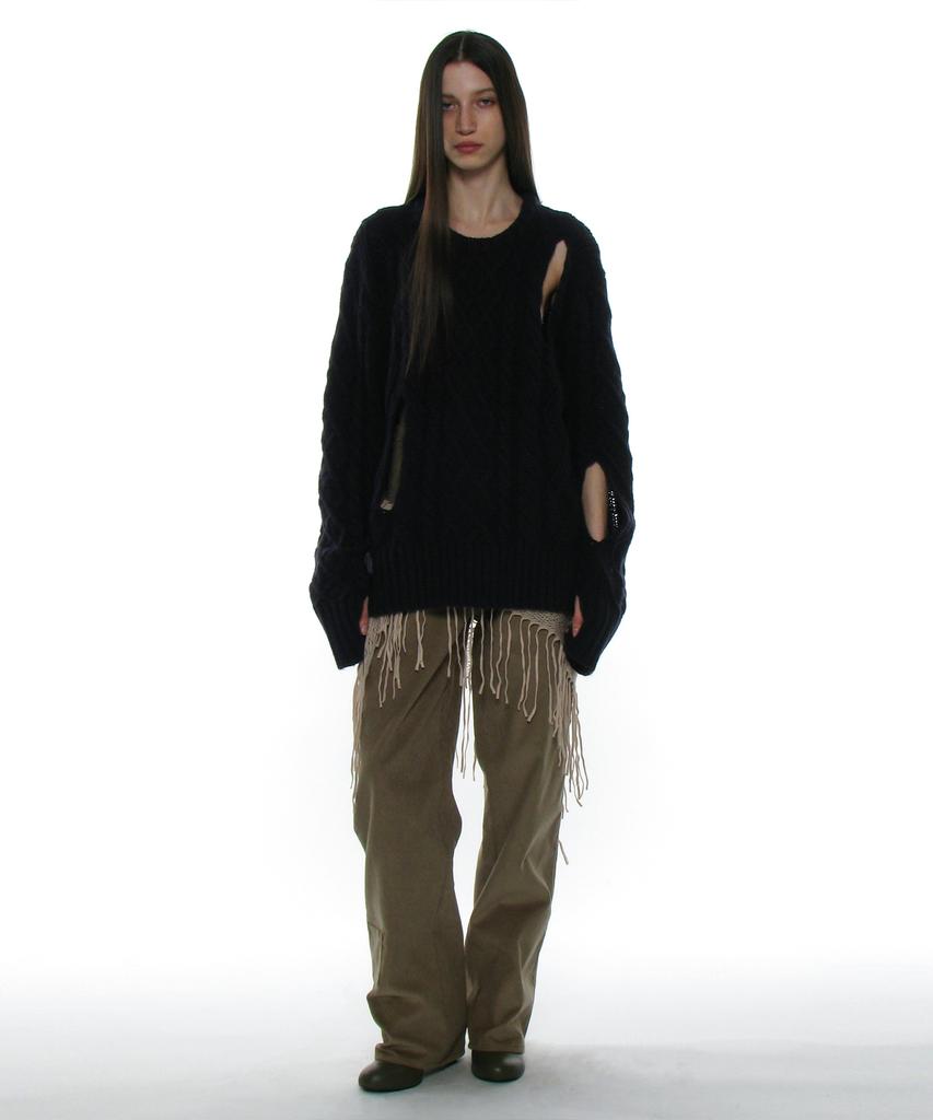 PARTIMENTO WOMEN Heavy Cutout Cable Knit Crew Neck_Navy