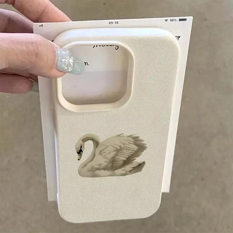 Elegant White Swan Design Phone Case for Samsung Galaxy A55 A35 A25 A15 5G A24 A23 A32 A52 A71 A72 A51 4G Silicone Cover