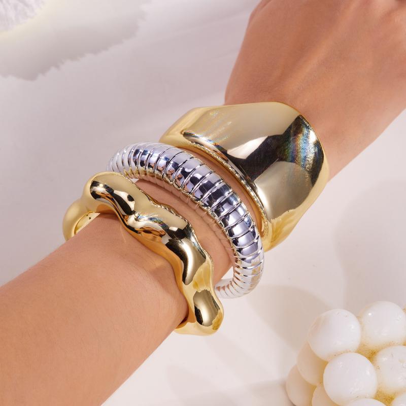 Big Cuff Bangles Bracelets Women Vintage Statement Plastic Geometric Open Bangle Hip Hop Punk Gold Silver Color Jewelry