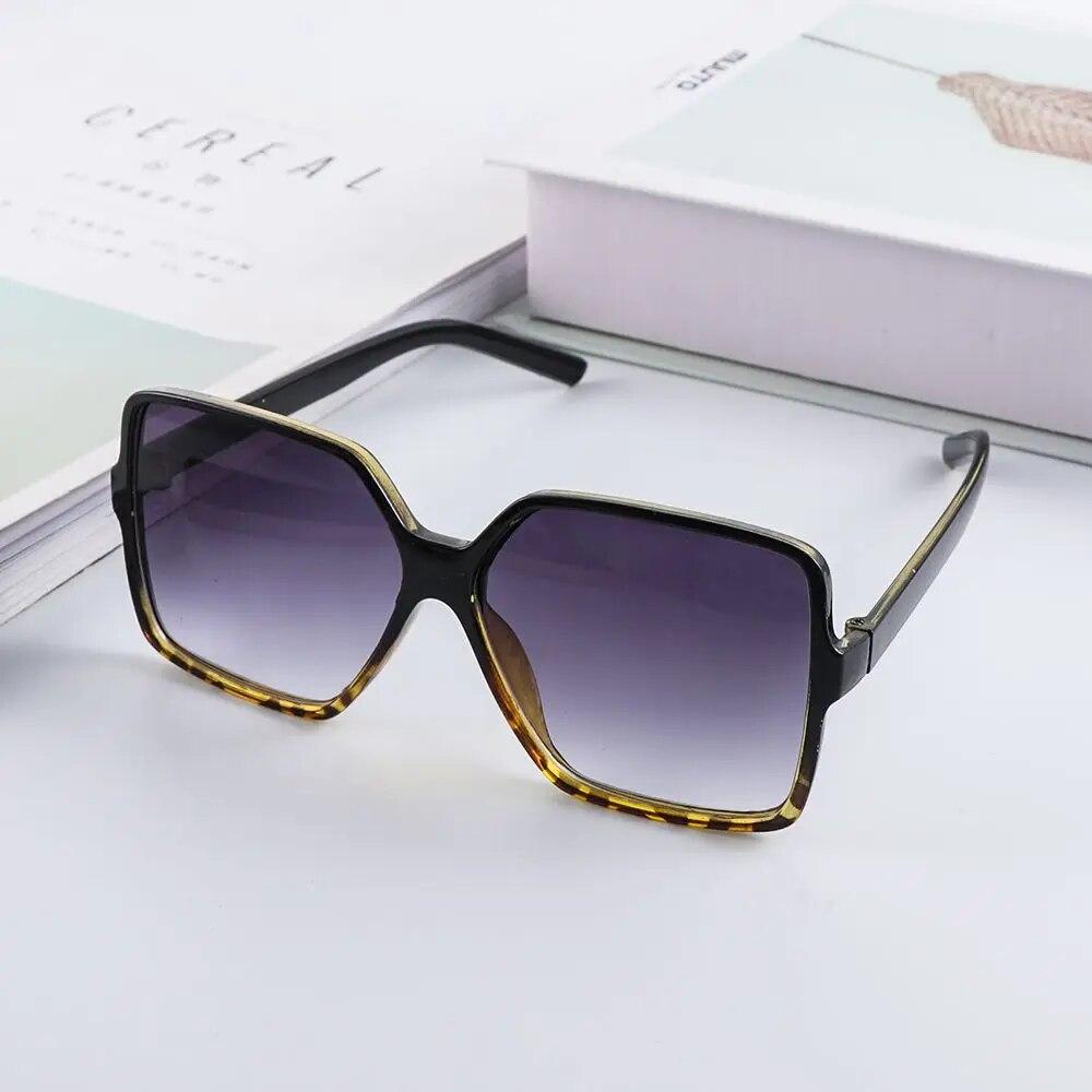 Occhiali da sole quadrati oversize per donna e uomo Occhiali da vista con protezione UV Occhiali da sole retrò con montatura grande Tonalità alla moda
