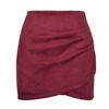 Gonna avvolta in natiche in pelle scamosciata tinta unita Gonna corta con cerniera irregolare pieghettata per abbigliamento da donna