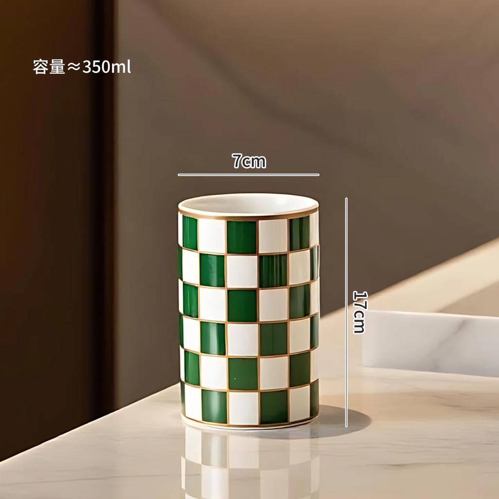 Creative Black and White Checkered Ceramic Lotion Bottle Toothbrush Holder Home Shampoo Refill Bottle Press-type Soap Dispenser
