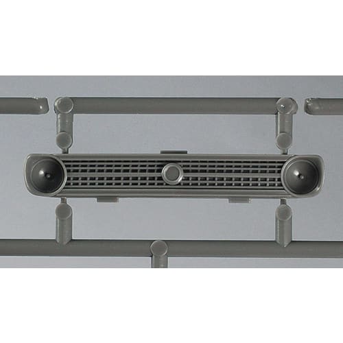 Hasegawa 1/24 Nissan Sunny Truck GB120 Long Body Deluxe Early Model Plastic Model Kit 20267