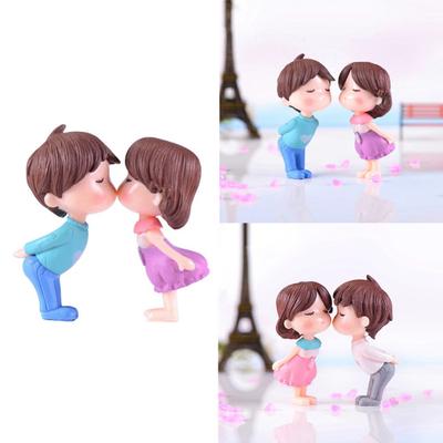 Two Kiss Baby Mini Garden Landscape Ornaments Figurines Fairy Tales Doll House Decoration