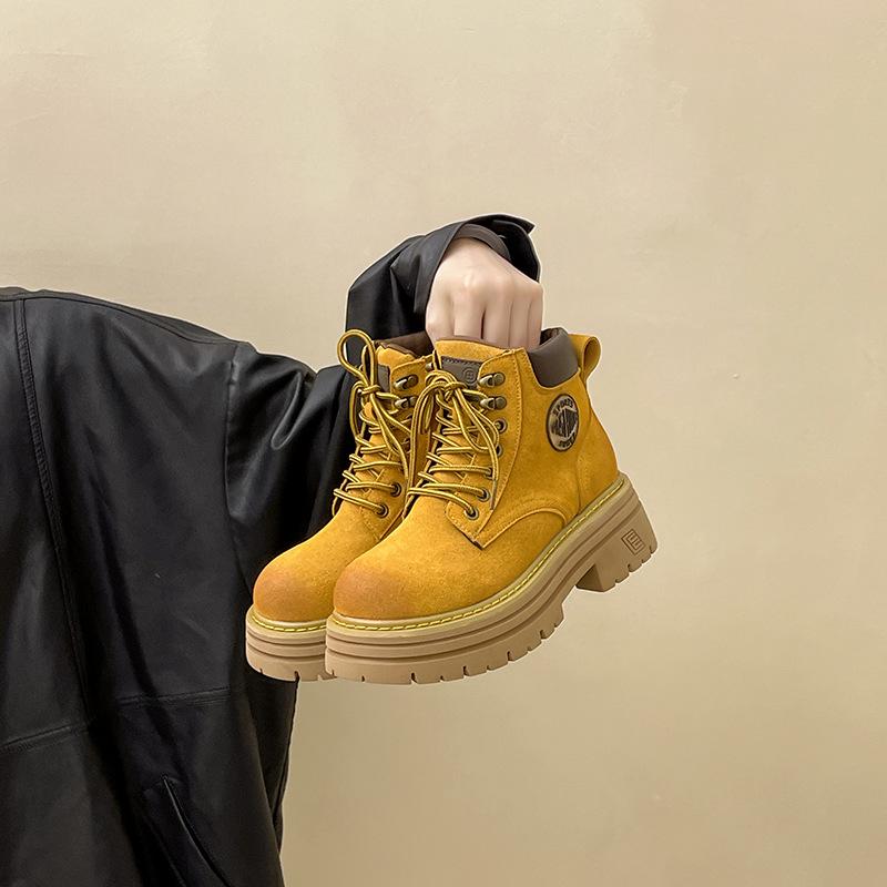

Retro platform mountaineering rhubarb boots autumn and winter fashionable and comfortable versatile heightening locomotive Martin boots women s fashi 40 жёлтый