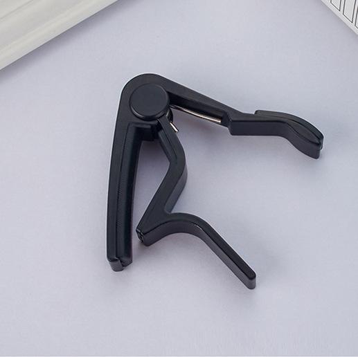 Gitarrkapo Högkvalitativ Aluminiumlegering Silver Snabbbytesklämma Nyckel Akustisk Klassisk Gitarrkapo för Tonjustering Gitarr
