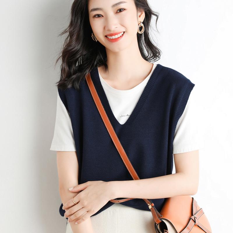 Women's Solid Color V-Neck Knit Vest - Sleeveless, Loose, Autumn/Winter