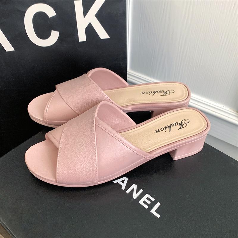 

Women s Casual Summer Wedge Heel Slippers - Versatile, Solid Color, Low Heel Fashion with One Strap 40-41