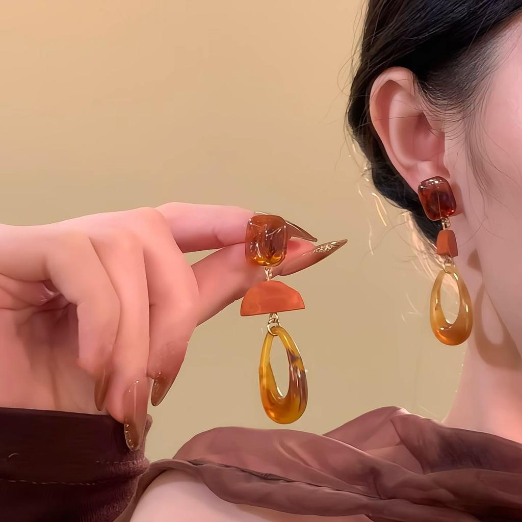 Mote øredobber for kvinners smykker