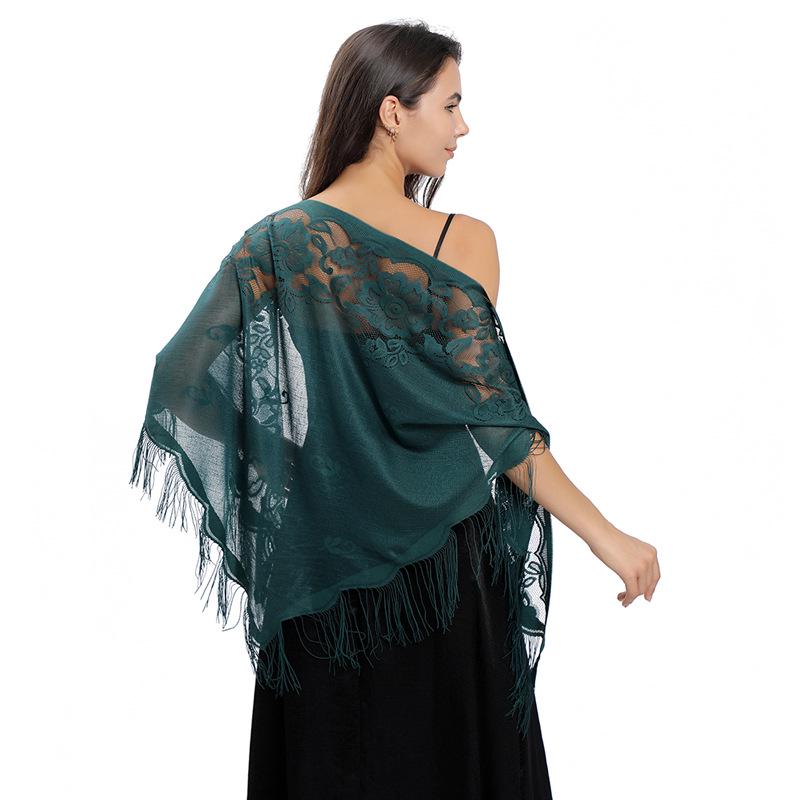 Elegant Lace Triangle Shawl for Brides and Bridesmaids: Perfect for Weddings and Evening Gowns