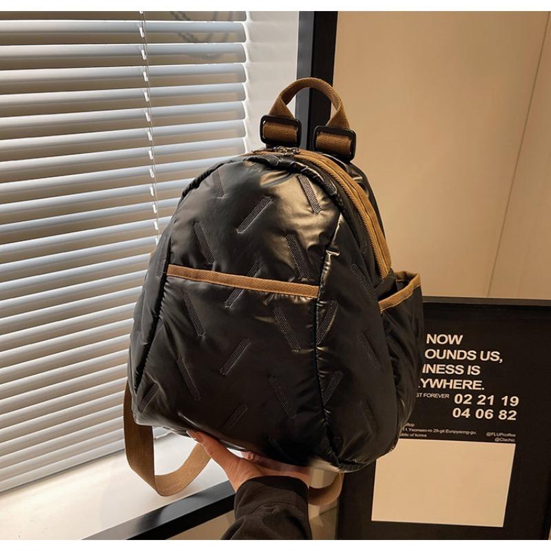 Fashionable Large Capacity Casual Backpack