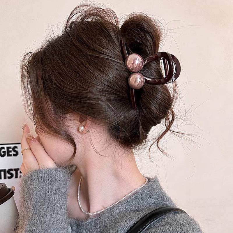 Medium Pearl Claw Clip for Thin Hair - Elegant Hairpin for Updos and Headwear