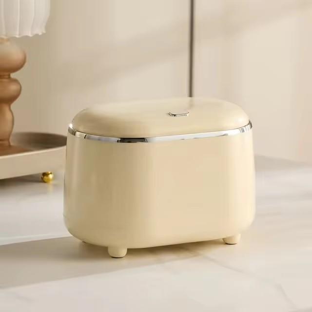 Mini Stolní Koš na Odpadky s Víkem Lehký Luxusní Plastový Koš na Odpadky Lisovacího Typu pro Koupelnu Kancelář Ložnice Obývací Pokoj