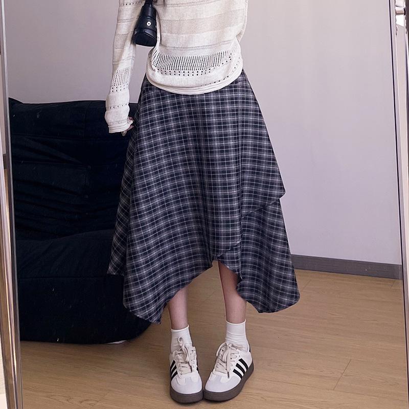 

Black High-Waist A-Line Plaid Skirt - Women s Autumn 2026 Korean Style Mid-Length Skirt XL чорний