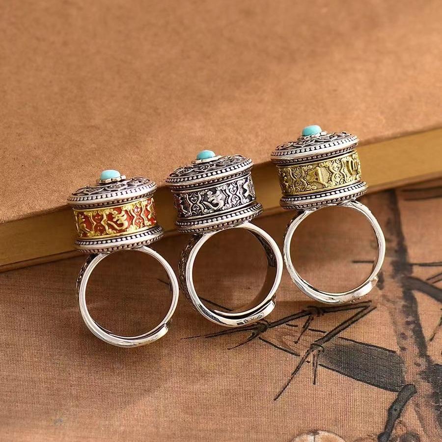 Bohemian Style Adjustable Ring Vintage Engraved Pattern Round Shape Turquoise Stone Top Metal Band Fashion Jewelry for Women Men