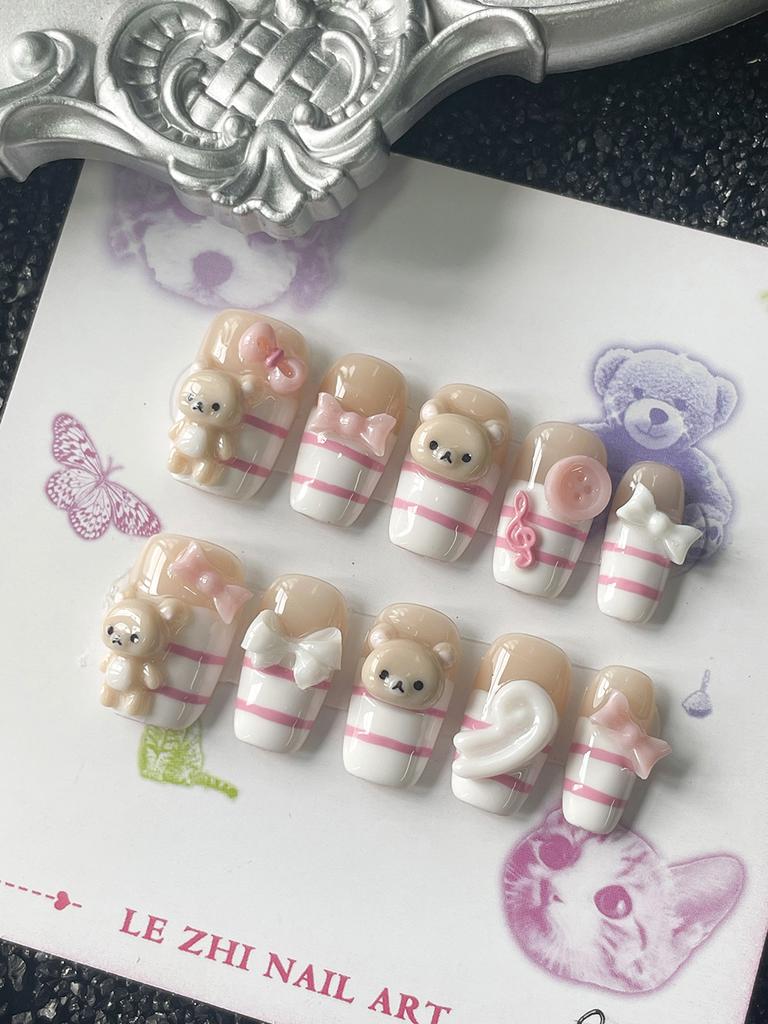 Kawaii Short Square Shape 3D Doll Bear Press On Nails Art White Pink Stripes Bowknot Sweet Cute Bear Fake Nails Sticker Gift