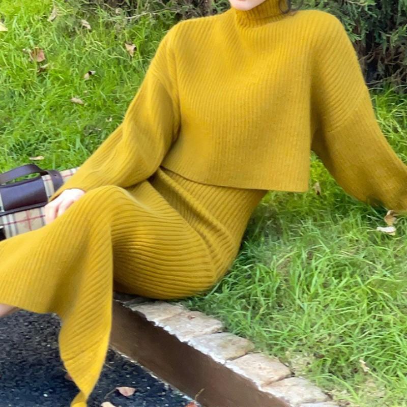 Completo Due Pezzi Lavorato a Maglia da Donna: Maglione Largo con Scollo Alto Abito Midi a Svasatura Stile Coreano Chic Pigro