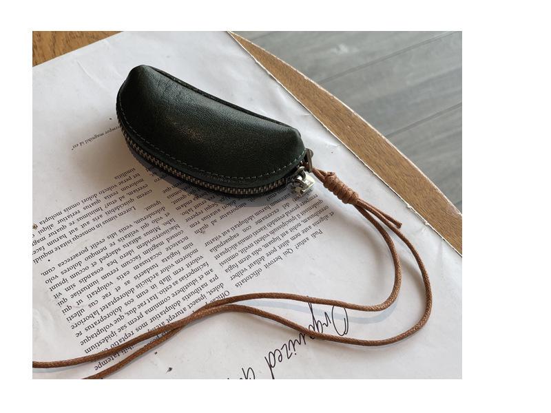 Vegetable-Tanned Leather Kisslock Mini Coin Purse - Versatile Neck-Hanging Dumpling-Shaped Wallet