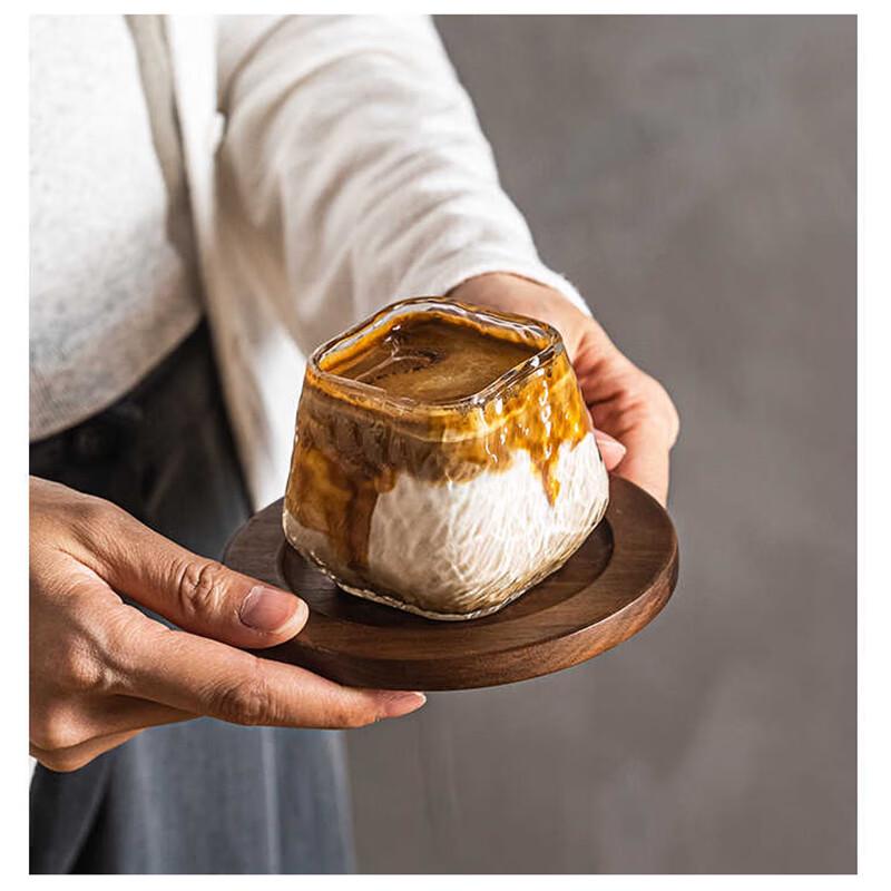 

VAKADA Exquisite Ceramic Coffee Cup with Saucer