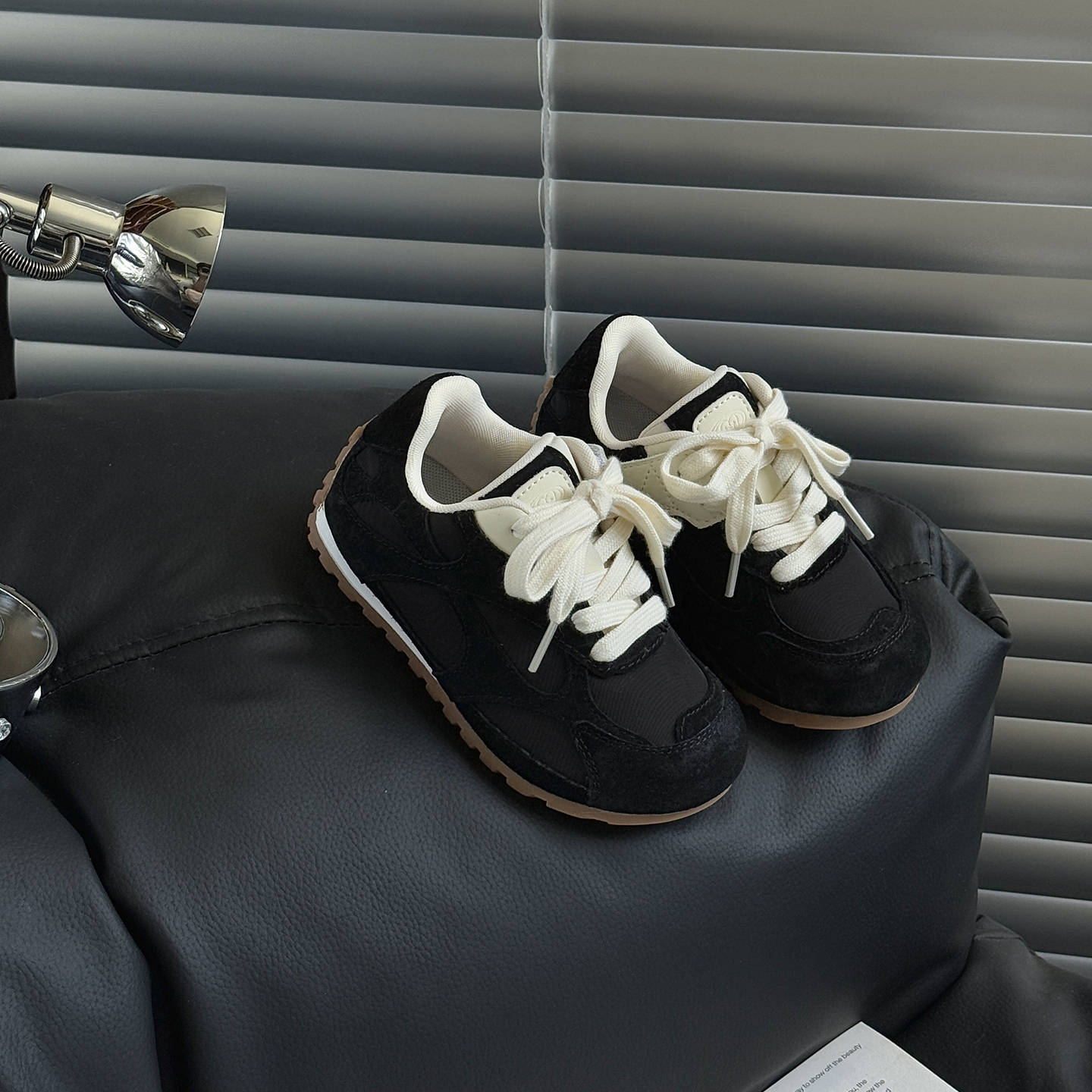 

Ретро Прочные Детские Ботинки Мальчиковые Легкие Спортивные Ботинки Функциональные Ботинки на Мягкой Подошве Девочковые Ботинки в Парижском Стиле Ботинки Форреста Гампа 37 чёрный