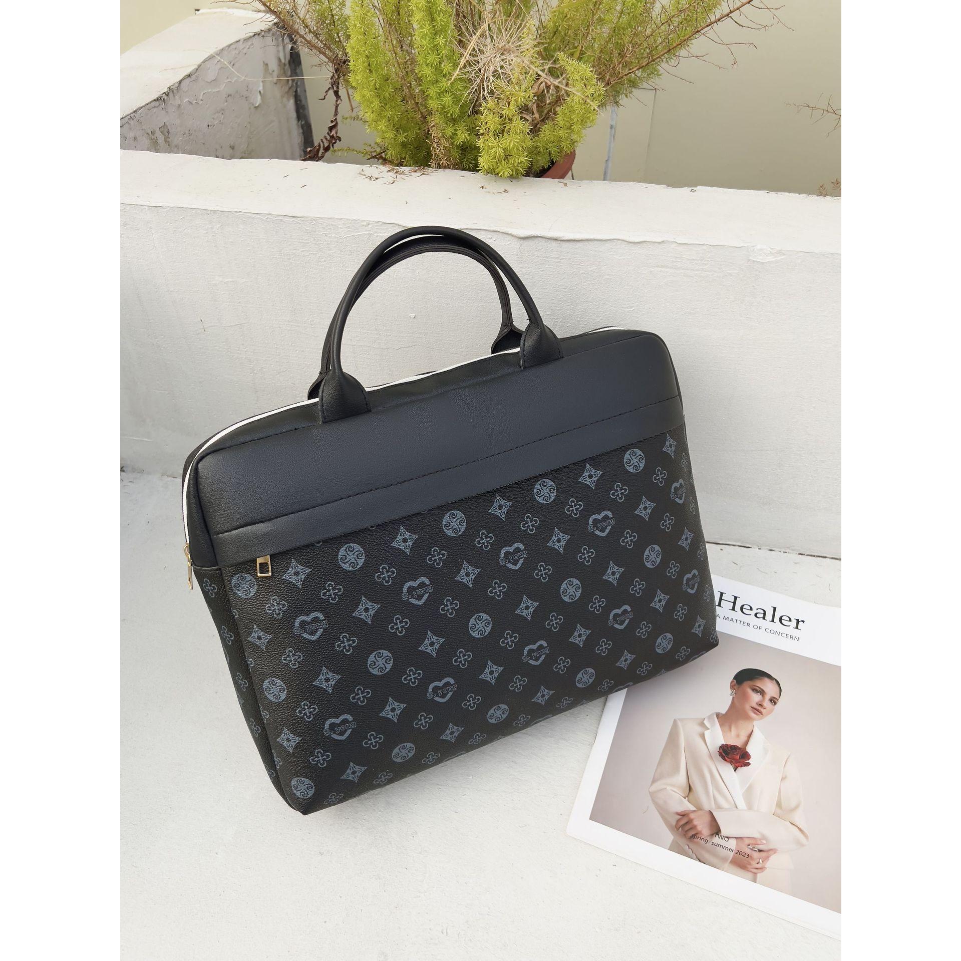 

Сумка для компьютера Новая сумка через плечо Универсальная женская сумка Нишевый дизайн Высококачественная большая сумка чёрный