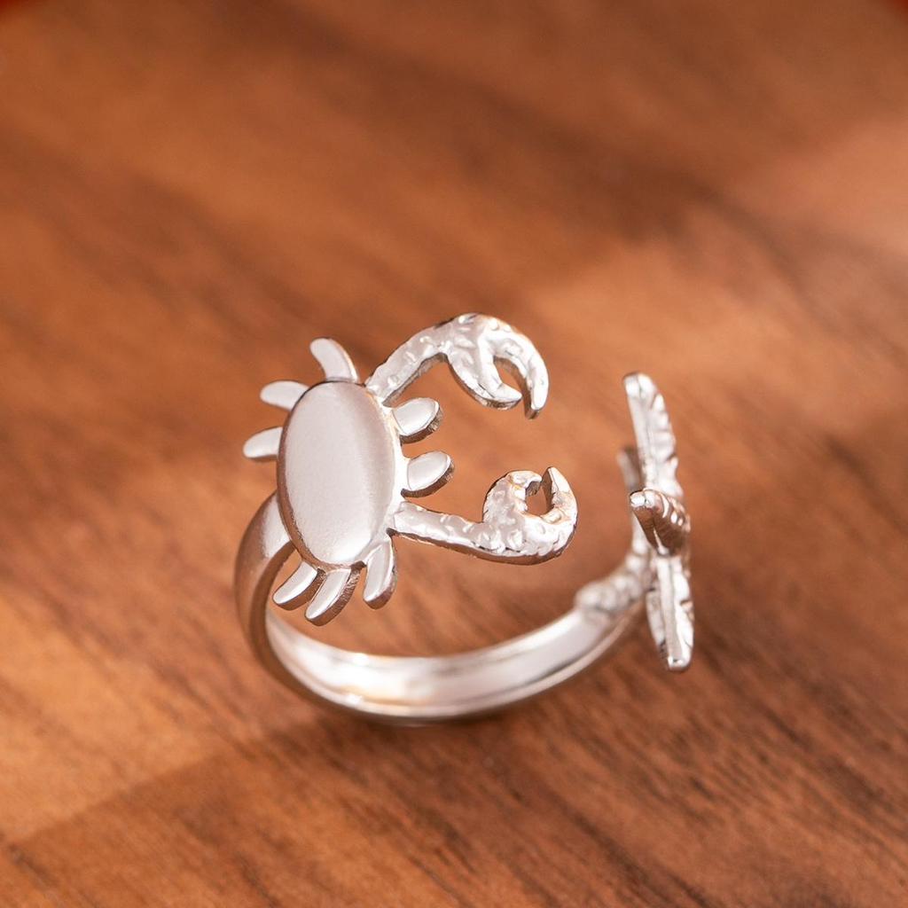 Women's Titanium Steel Starfish Ring - Stainless Steel Open Design, Colorfast 18k Gold Vacuum Electroplated