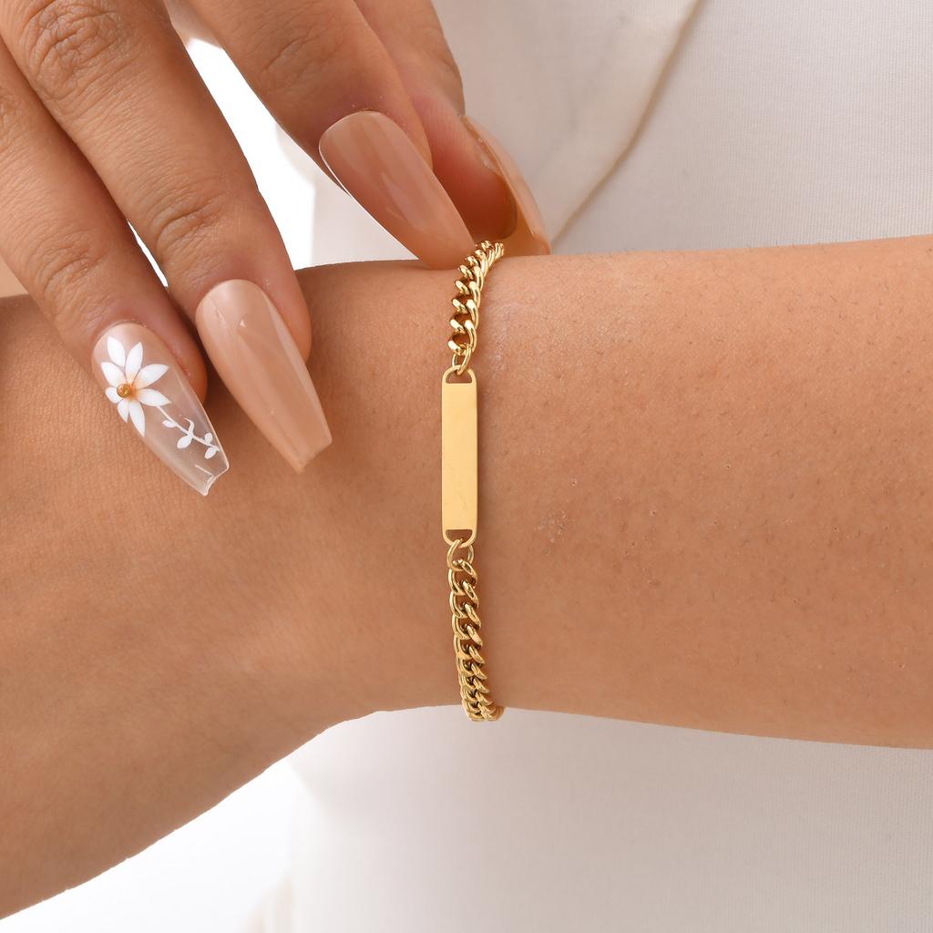 Stainless Steel Cuban Chain Bend Gold Bracelet Ladies 2112