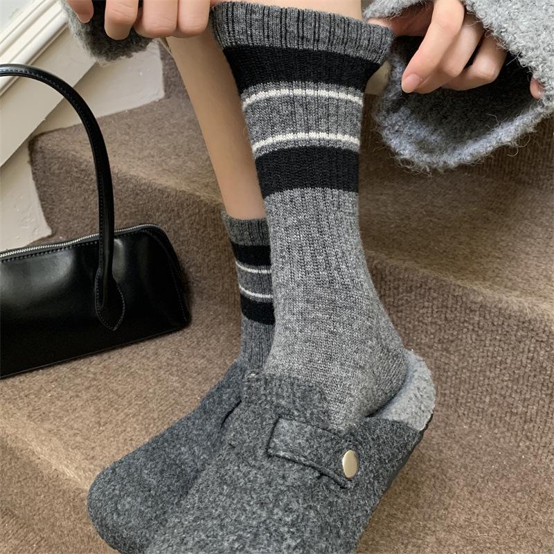 Grey-toned Women's Autumn and Winter Woolen Socks, Thickened and Warm Pile Socks, Striped and Color-blocked Winter Woolen Long Socks