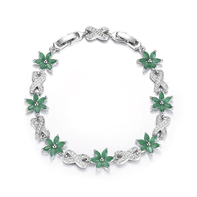 Niche Gifts Girlfriend Girlfriend High-End Bracelet, Women Do Not Fade Wisteria Flower Zircon Bracelet