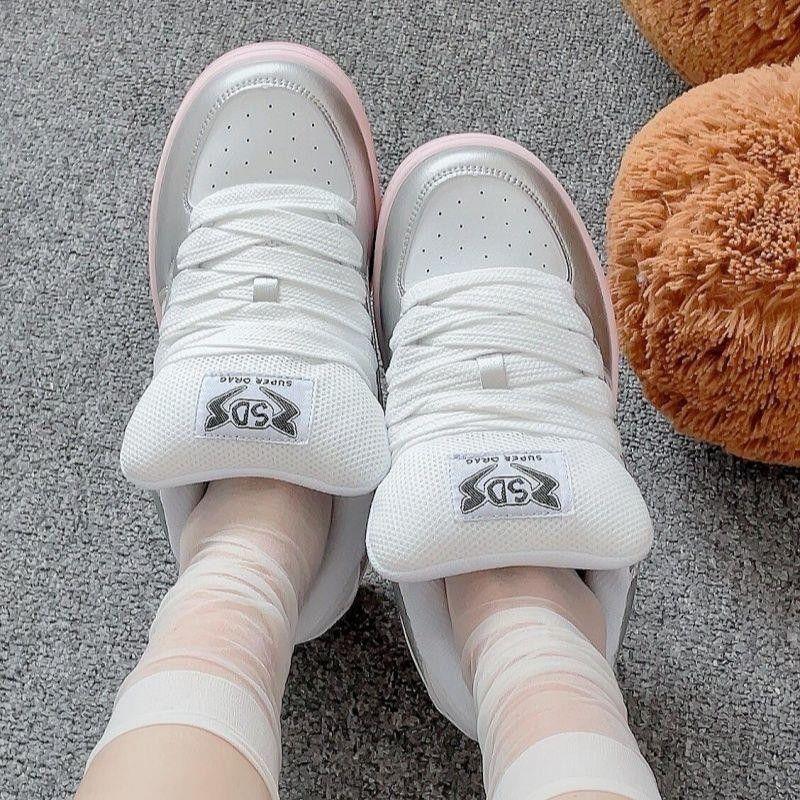 

2025 lightning new board shoes fashionable high value original shoes women s retro bread niche versatile sports and leisure shoes 40