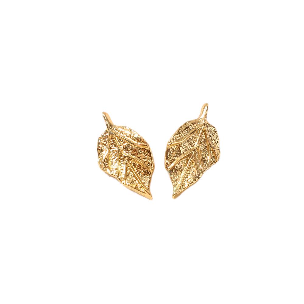 Elegant Gold Leaf Stud Earrings: Stylish, Luxurious, and Versatile Chinese Design
