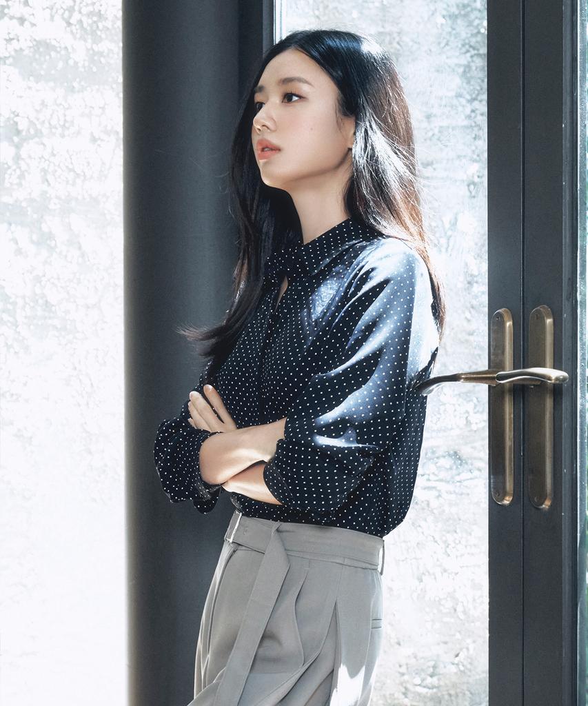 Sellebsyabedisyeon Dot Blouse (1 Type)