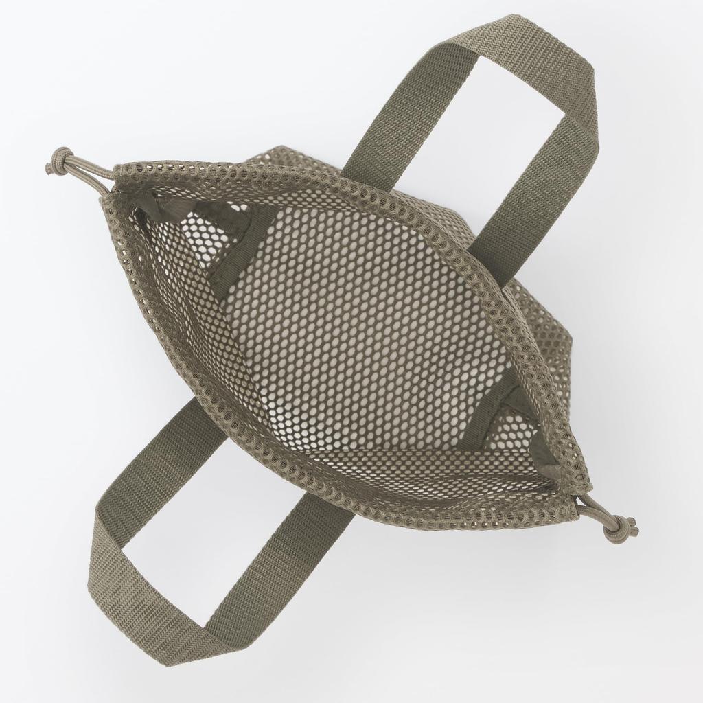 MUJI 3D Mesh Drawstring Bag Small Khaki