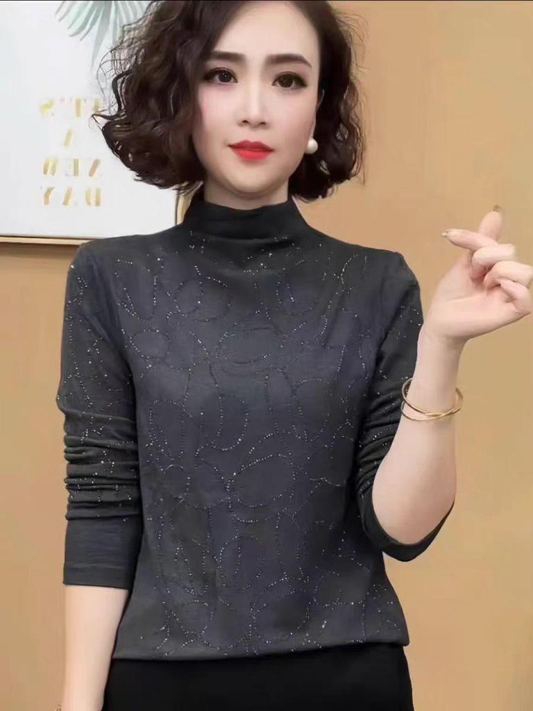 Stylish Rhinestone Long Sleeve Warm Top for Middle-Aged Women - Age-Reducing Autumn/Winter Design