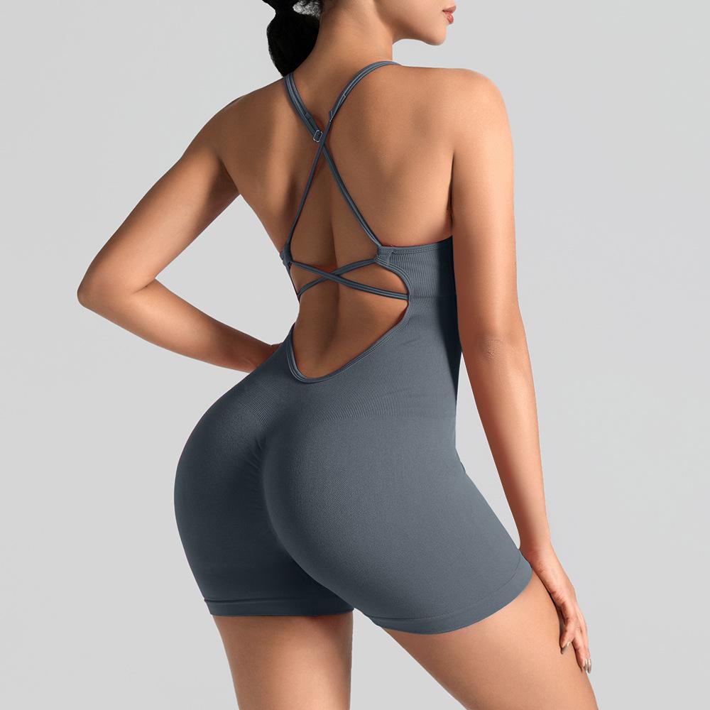 Seamless One-Piece Yoga Suit with Elegant Back and Peach Hip Design