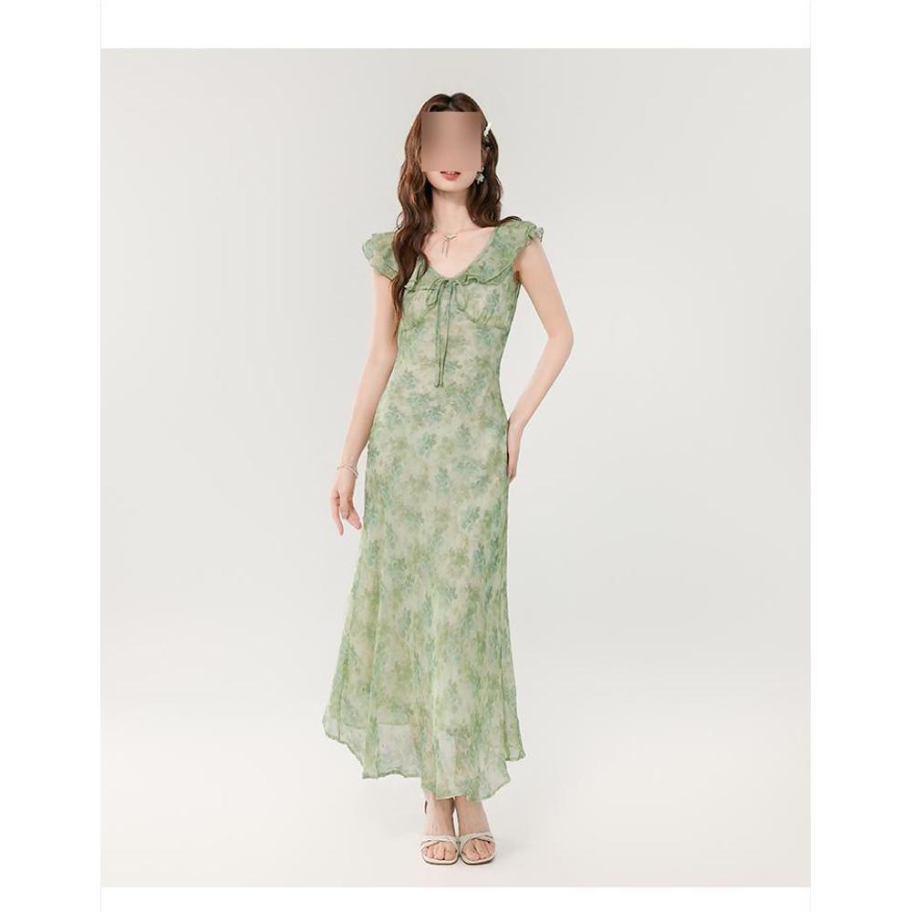 Green floral v-neck small flying sleeve dress women's summer seaside vacation wind romantic beach dress