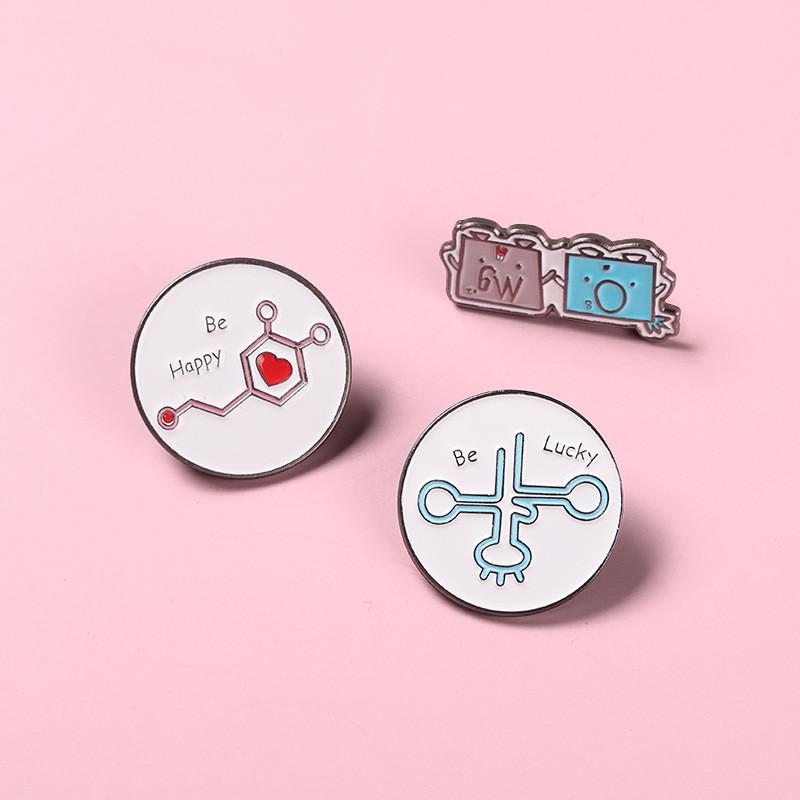 English Contemporary Omg Chest Pin Couples Style Geometric Metal Badge Scarf Accessory