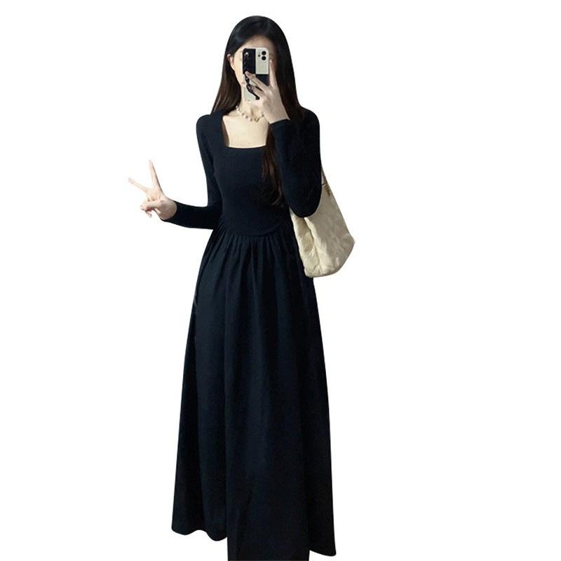 Black square neck long-sleeved dress children's autumn new French Hepburn style long dress feeling early autumn wear
