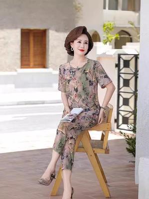 Zomer set van oma: T-shirt met korte mouwen & Losse Tweedeel Outfit