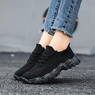 Neue fly-gewebte Damen-Sportschuhe Frühling und Sommer weichsohlige lässige Mutter-Mesh-Schuhe Low-Top Laufschuhe für Studenten Tide