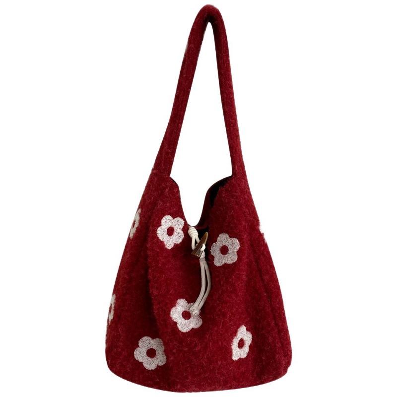 Embroidered Shoulder Bag, New Sweet and Artistic Bohemian Tote Bag