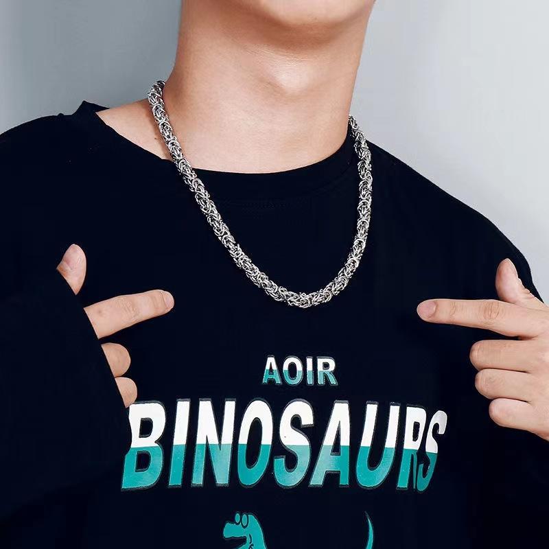 Chain Bone Dragon Jewelry For Men Fashionable And Unique Pendant Necklace Copper Material Electroplated Ochain Style Color A59