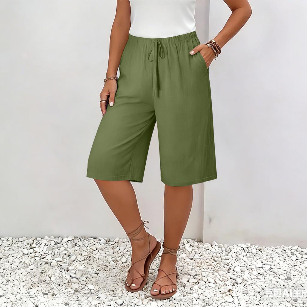 Women’s Loose Fit Knee Length Casual Shorts with Elastic Waistband and Adjustable Drawstring for Everyday Wear