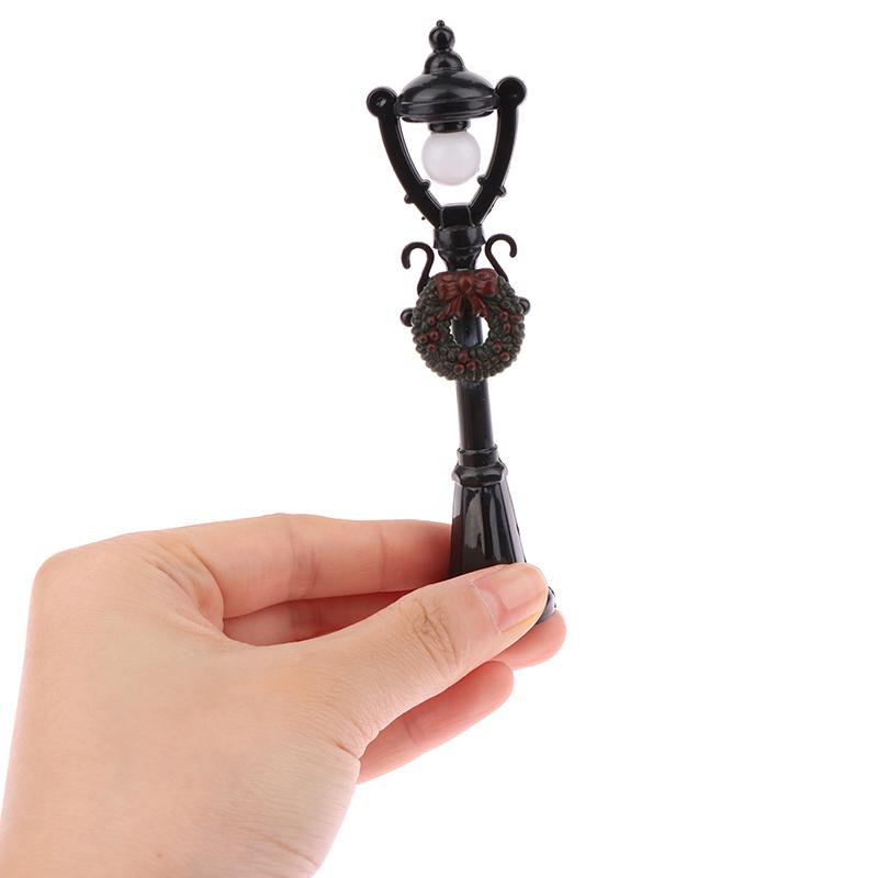 1:12 Dollhouse Miniature Christmas Street Lamp Mini Streetlight Park Decor Toy Doll House Accessories