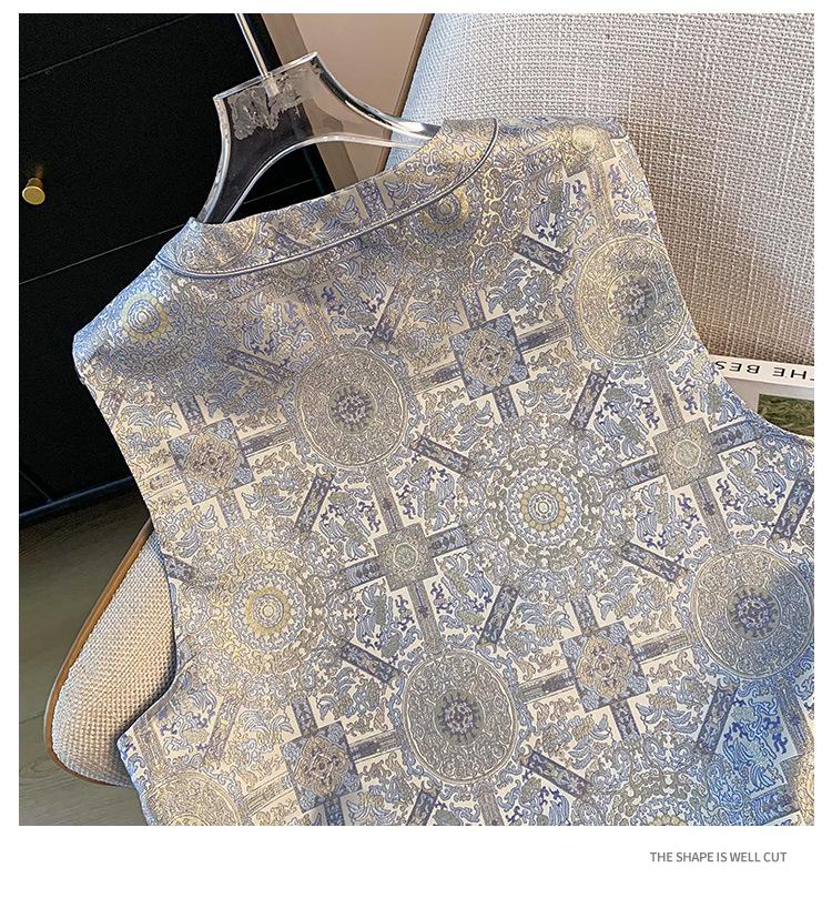 Women's Ethnic Style Jacquard Embroidery Button Collar Vest